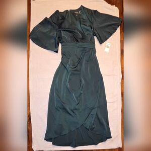 NWT! Ignite Emerald Green Satin Cocktail Dress
